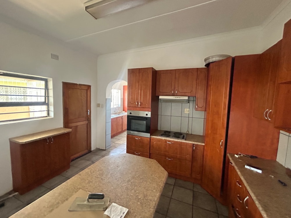 House for sale in Verwoerdpark, Kimberley - 1KJ1722155