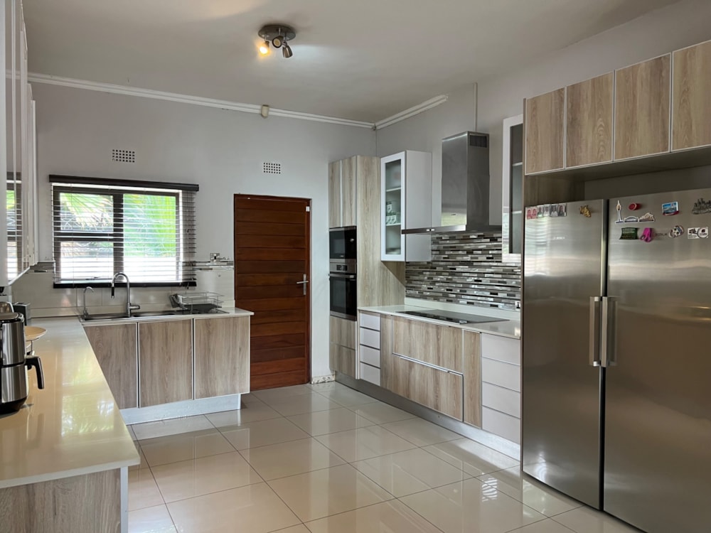 House for sale in Phakalane, Botswana - 3BO1722019 House for sale in Phakalane, Botswana - 3BO1722019