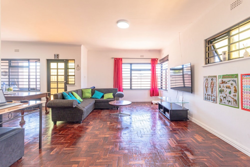 House for sale in Belgravia, Athlone - 1AH1721998