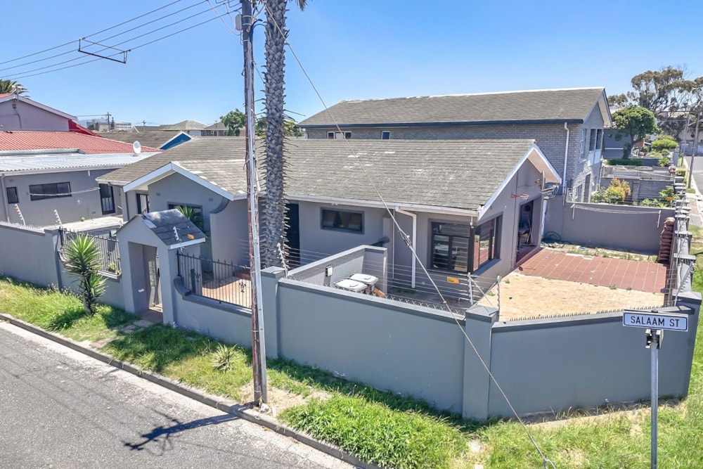 House for sale in Belgravia, Athlone - 1AH1721998