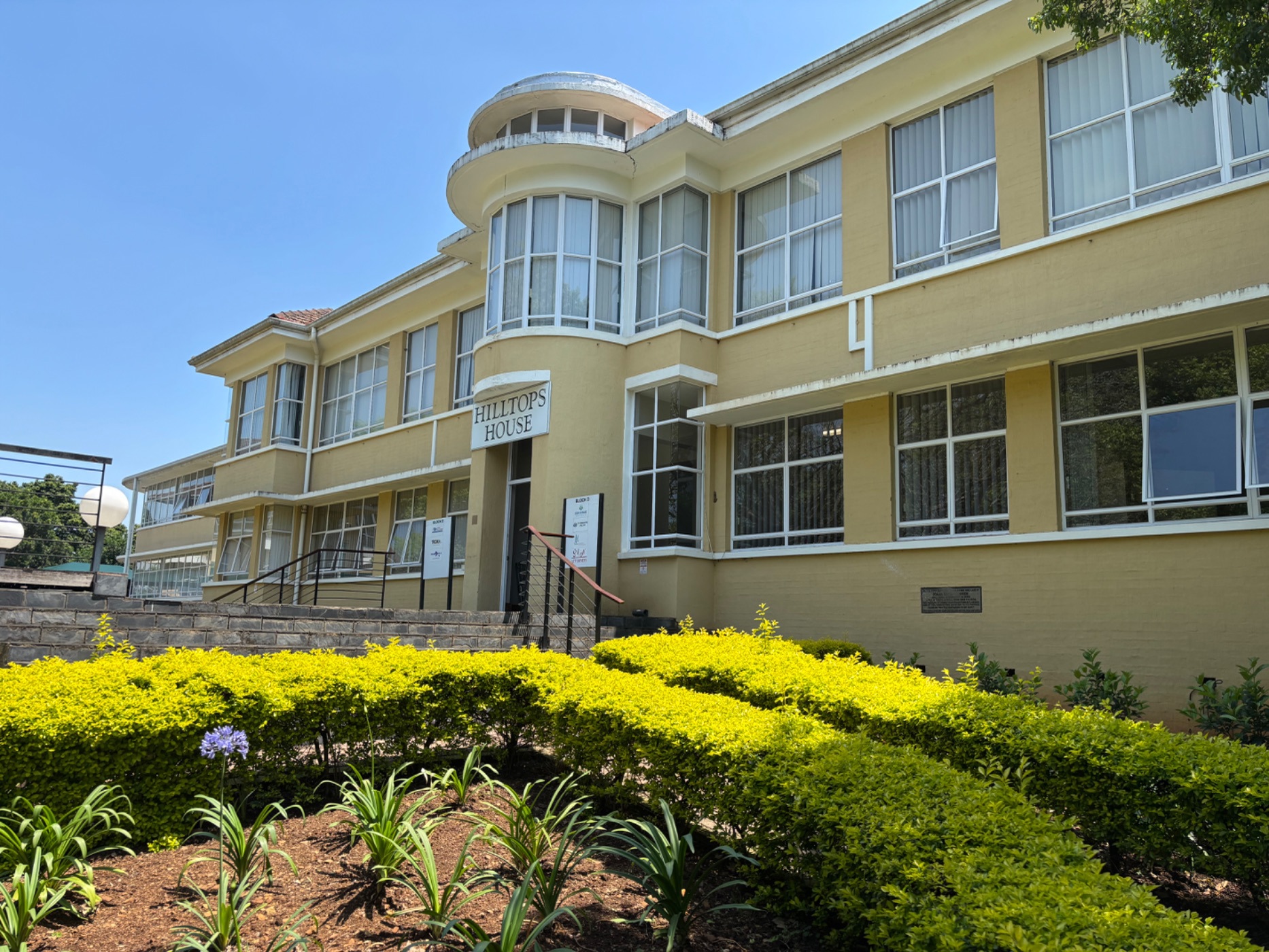 Commercial office for sale in Clarendon - 1PM1722478