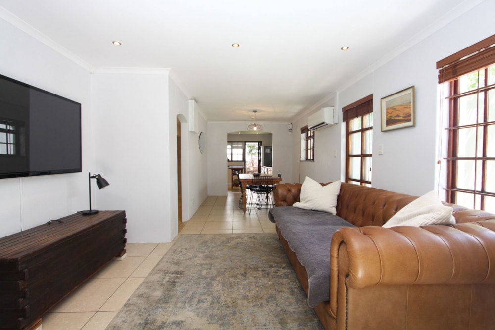 Cottage for sale in Flamingo Vlei - 1TV1722190