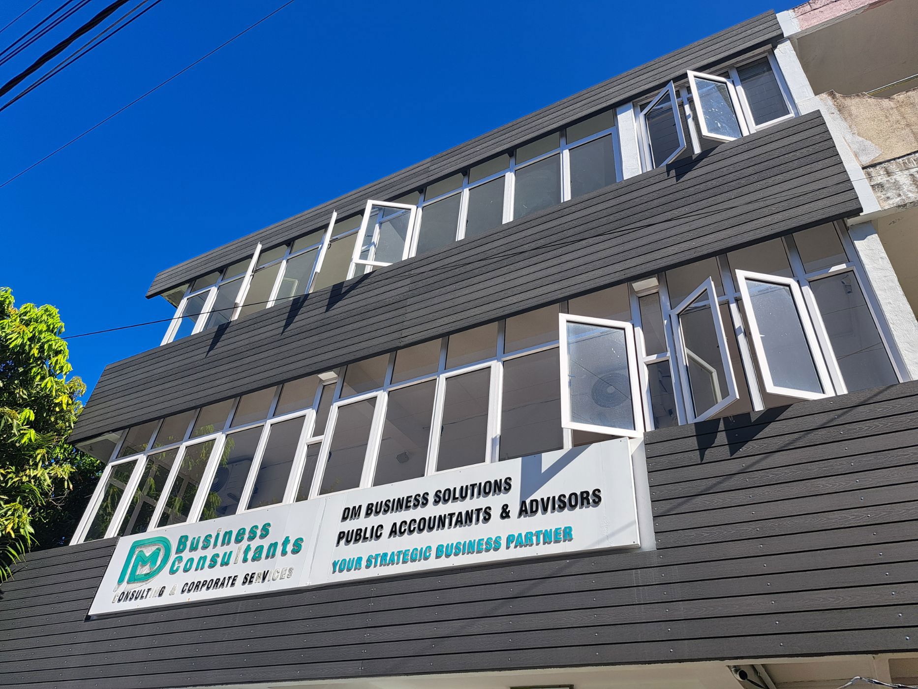 Commercial Building for sale in Pointe aux Canonniers, Mauritius - MPR1722219