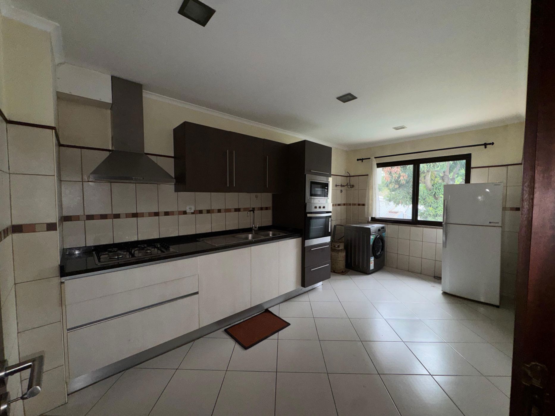 Apartment to rent in Matola, Mozambique - 3MQ1722259