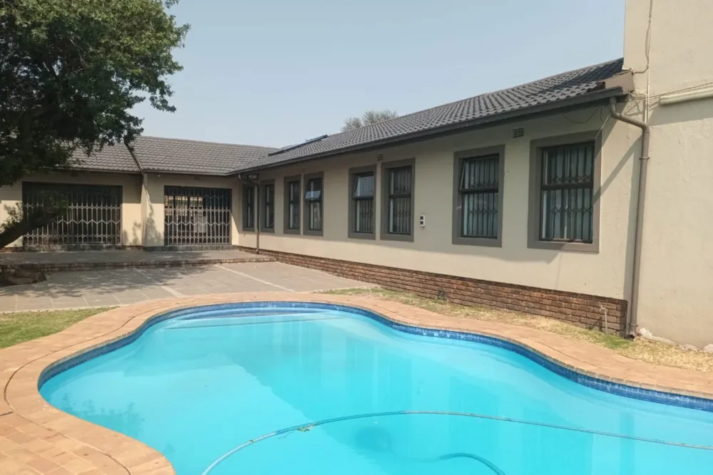 House to rent in Sunair Park - 1BJ1756377