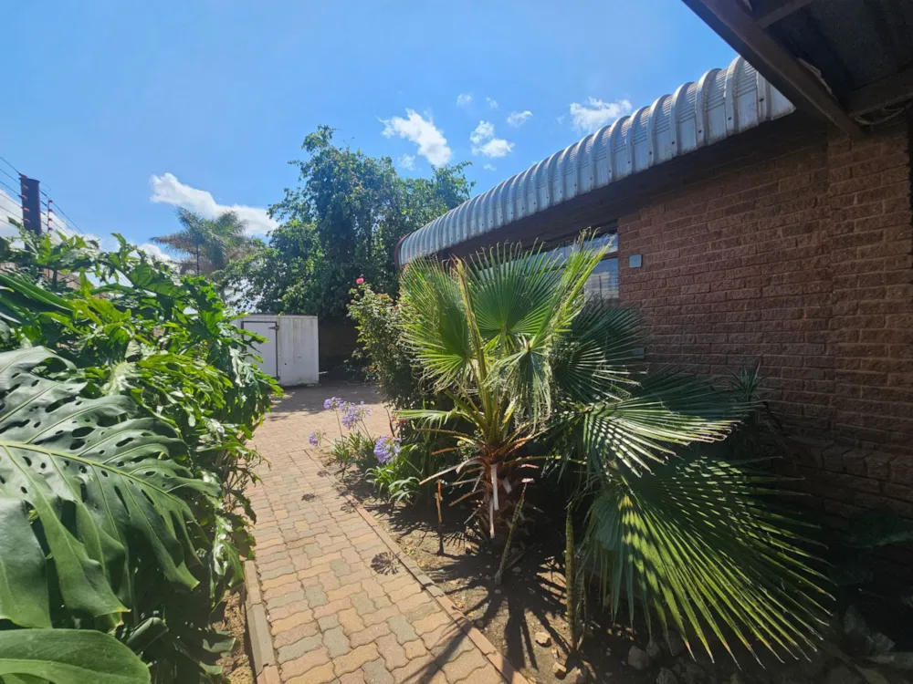 Commercial industrial property for sale in Laboria, Polokwane - 1PS1722408 Commercial industrial property for sale in Laboria, Polokwane - 1PS1722408