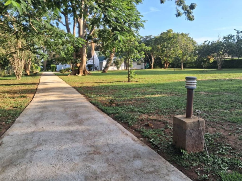 House for sale in Mazvikadei, Zimbabwe - 3ZB1722337 House for sale in Mazvikadei, Zimbabwe - 3ZB1722337