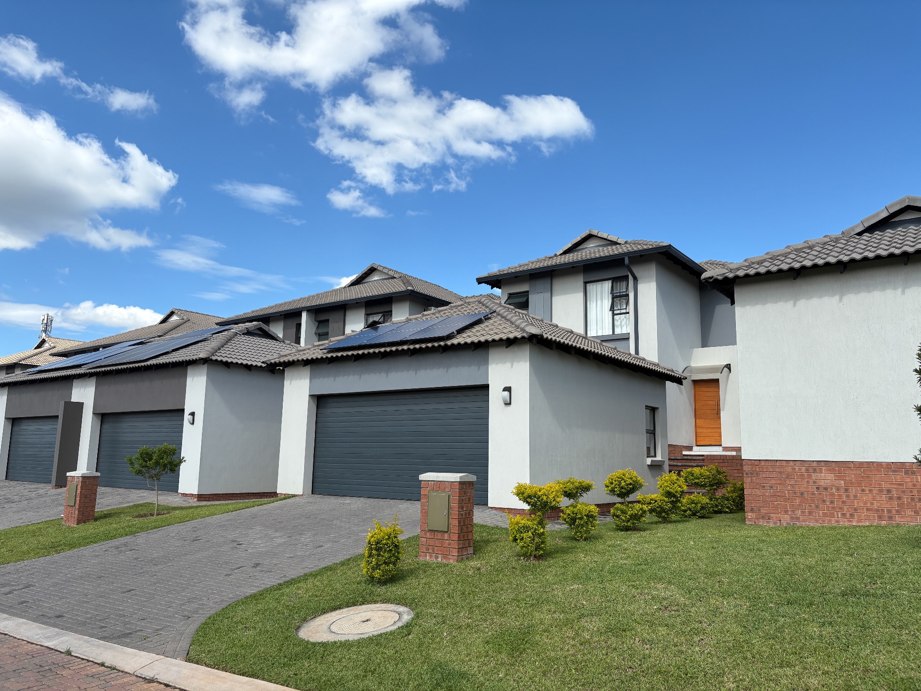 Double-storey house for sale in West Acres - 1NS1722418