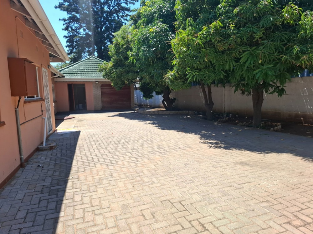 House to rent in Extension 10, Botswana - 3BO1722442 House to rent in Extension 10, Botswana - 3BO1722442