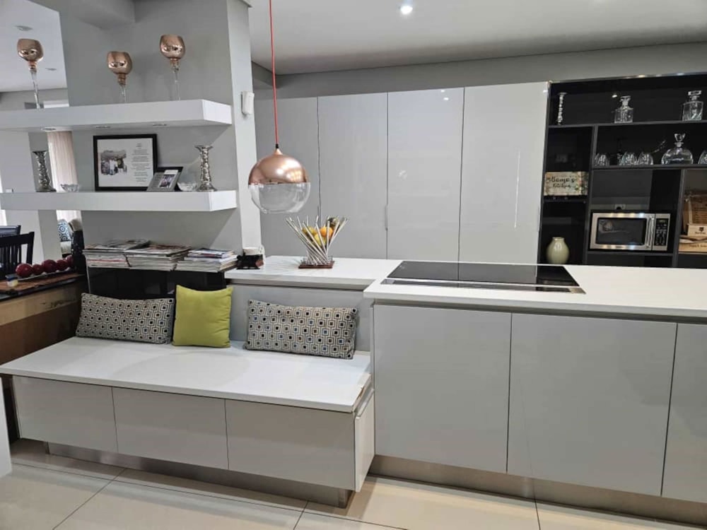 House to rent in Phakalane, Botswana - 3BO1722369 House to rent in Phakalane, Botswana - 3BO1722369