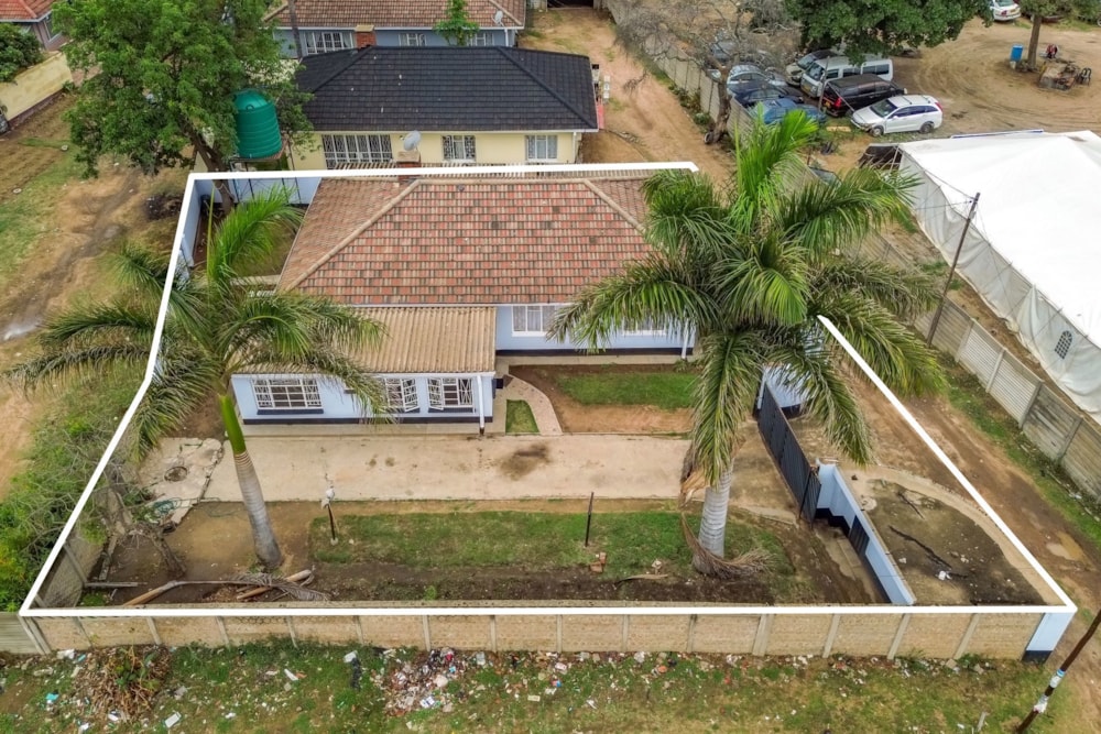 Garden apartment for sale in Chadcome, Zimbabwe - 3ZB1722374 Garden apartment for sale in Chadcome, Zimbabwe - 3ZB1722374