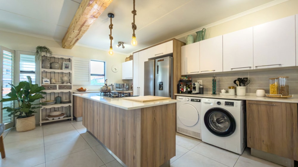 Apartment for sale in Louwlardia - CN1722461