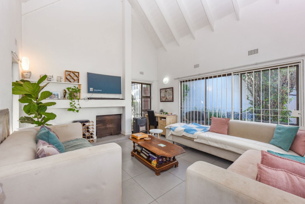 Cluster for sale in Sandown, Sandton - HP1723092 Cluster for sale in Sandown, Sandton - HP1723092