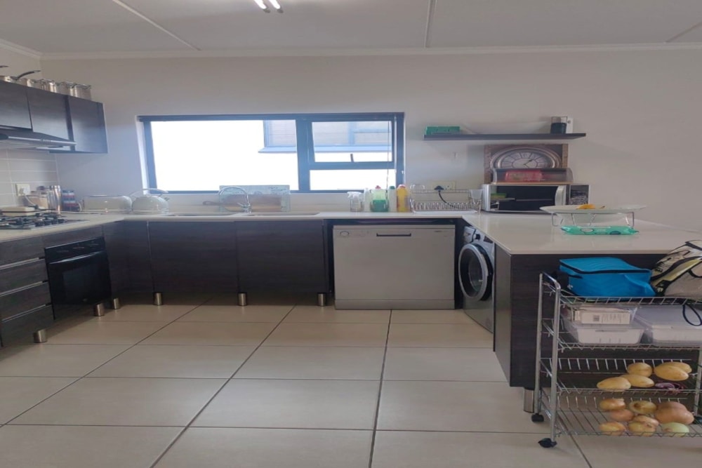 Townhouse to rent in Greenstone Hill - ENL1722545