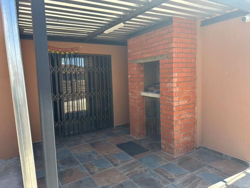 House for sale in Bloemanda - 1BX1722528