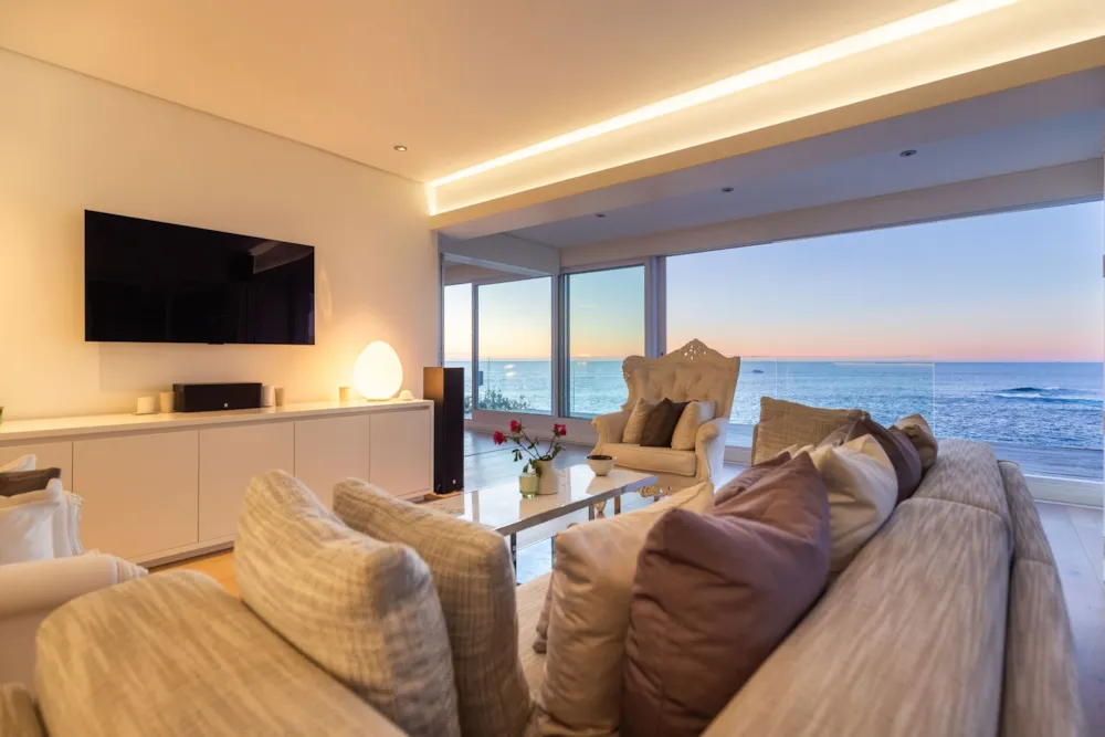 Apartment sold in Bantry Bay - AS1723219 Apartment sold in Bantry Bay - AS1723219