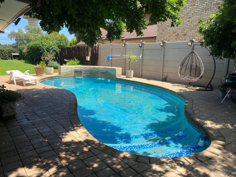 Townhouse for sale in Vryburg - 1RN1722698 Townhouse for sale in Vryburg - 1RN1722698