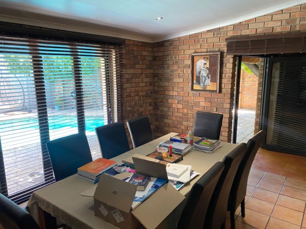 Townhouse for sale in Vryburg - 1RN1722698 Townhouse for sale in Vryburg - 1RN1722698