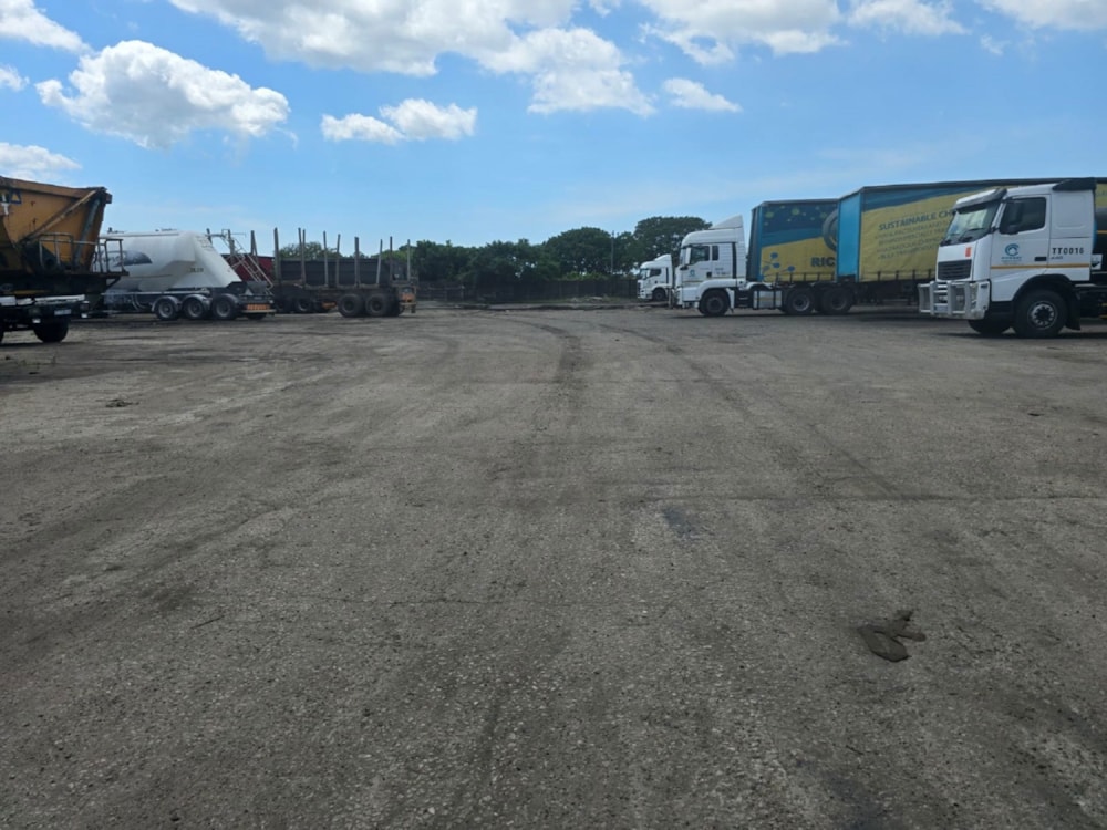 Commercial industrial property for sale in Alton - 1RY1722593 Commercial industrial property for sale in Alton - 1RY1722593