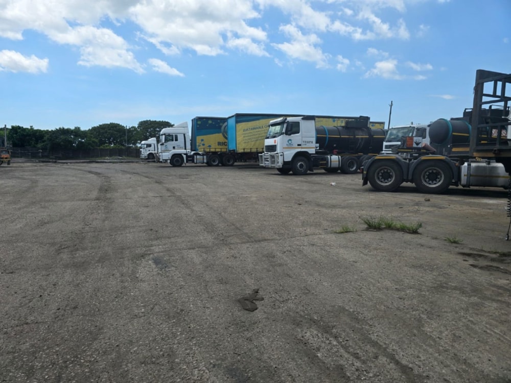 Commercial industrial property for sale in Alton - 1RY1722593 Commercial industrial property for sale in Alton - 1RY1722593