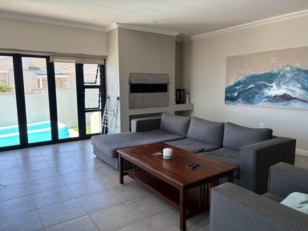 House let in Yzerfontein - LBL1722623 House let in Yzerfontein - LBL1722623