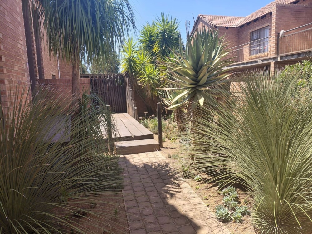 Townhouse for sale in Vredenhof SH - 1BX1722631 Townhouse for sale in Vredenhof SH - 1BX1722631