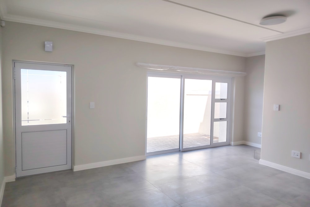 House to rent in Sunningdale, Blouberg - 1TV1722723 House to rent in Sunningdale, Blouberg - 1TV1722723