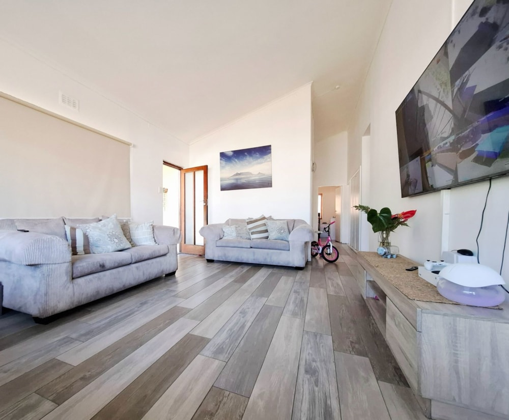 House for sale in Goodwood Estate - 1AH1722721 House for sale in Goodwood Estate - 1AH1722721