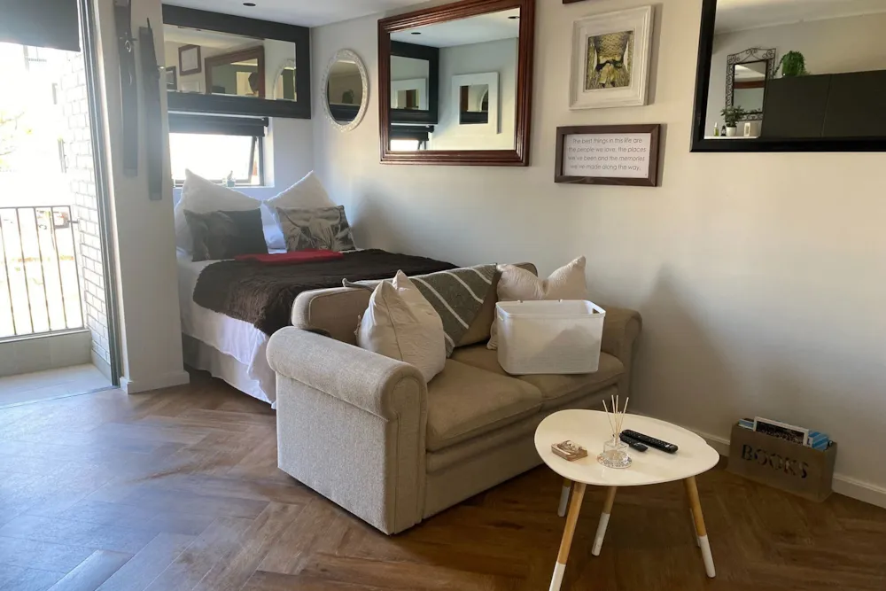 Bachelor apartment to rent in Century City - 1TV1722736 Bachelor apartment to rent in Century City - 1TV1722736