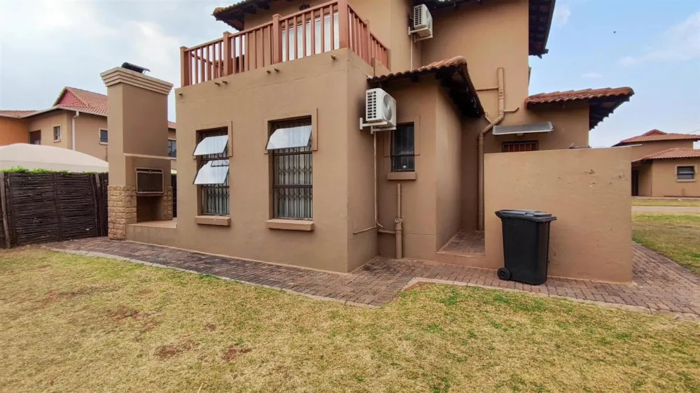 Townhouse for sale in Risiville - 1VT1722746 Townhouse for sale in Risiville - 1VT1722746