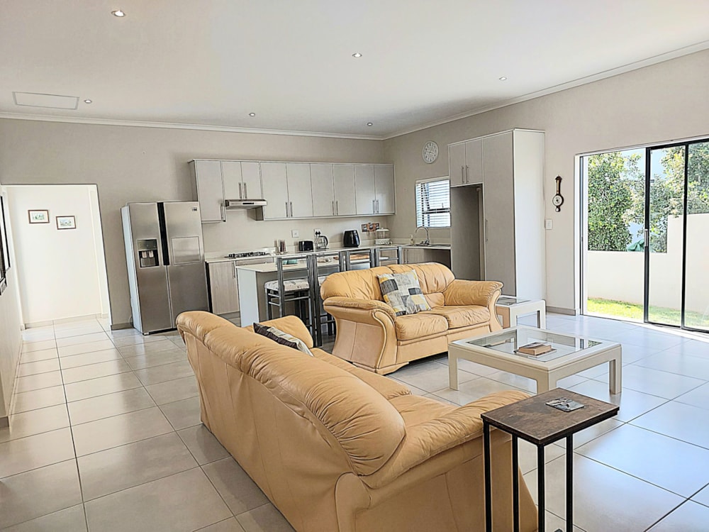 House to rent in Laguna - LBL1722815 House to rent in Laguna - LBL1722815