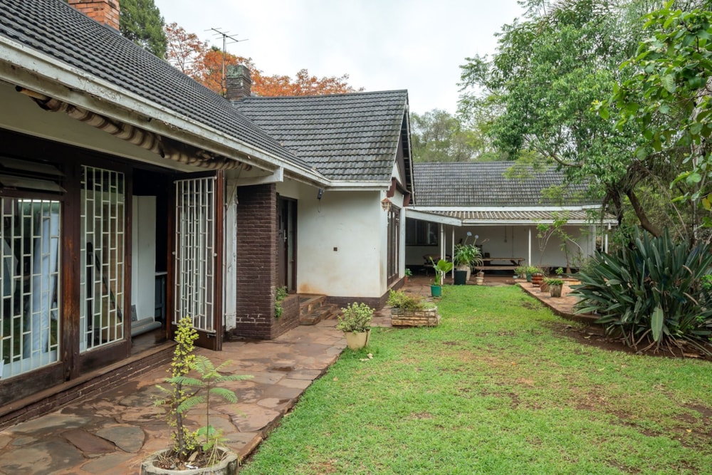 House for sale in Emerald Hill, Zimbabwe - 3ZB1722820 House for sale in Emerald Hill, Zimbabwe - 3ZB1722820