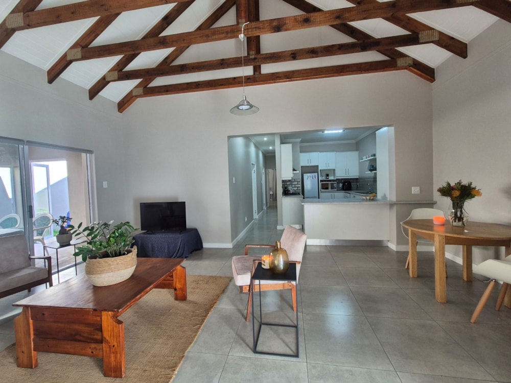 Security estate home to rent in Worcester - TKL1722857 Security estate home to rent in Worcester - TKL1722857