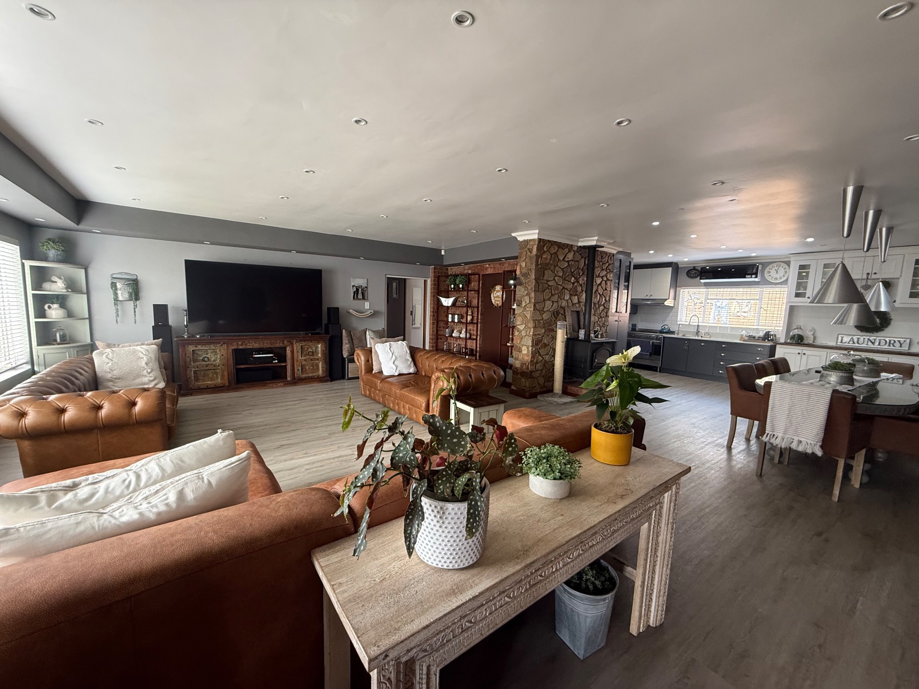 Single-storey house for sale in Reyno Ridge - 1WD1722885