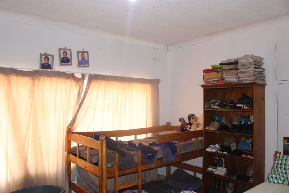 Double-storey house for sale in Mandara, Zimbabwe - 3ZB1722872 Double-storey house for sale in Mandara, Zimbabwe - 3ZB1722872