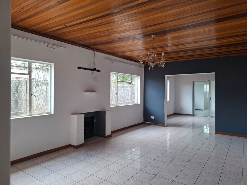 House let in Gaborone West, Botswana - 3BO1723193 House let in Gaborone West, Botswana - 3BO1723193