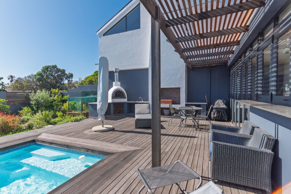 Double-storey house for sale in Kirstenhof, Cape Town - KW1722931