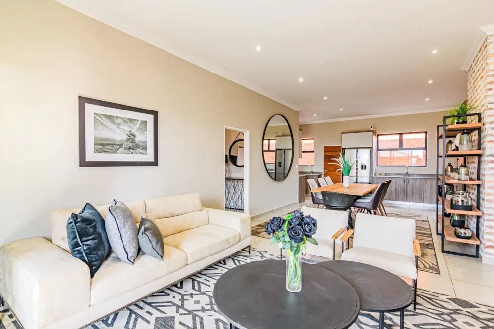 Semi-detached house for sale in Six Fountains - PT1722910