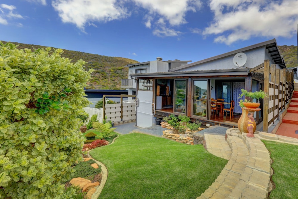 Townhouse for sale in Island View, Hartenbos - 1MB1722924 Townhouse for sale in Island View, Hartenbos - 1MB1722924