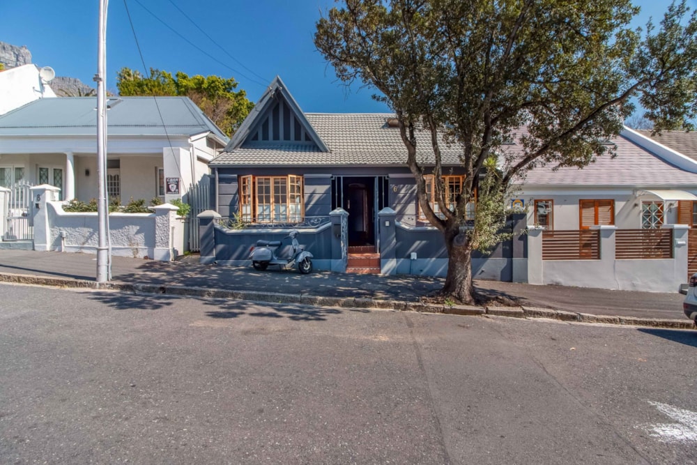 House to rent in Oranjezicht - CBL1722945 House to rent in Oranjezicht - CBL1722945