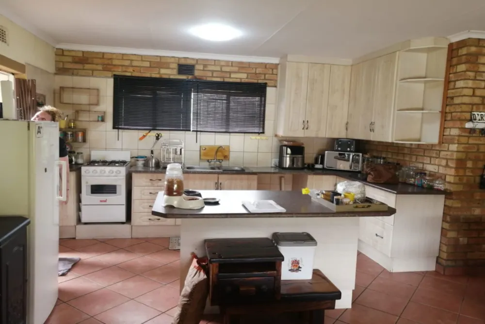 House let in Jackaroo Park - 1WD1722971