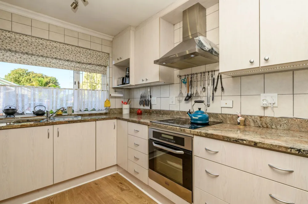 Townhouse let in Lorraine - 1PLZ1748513