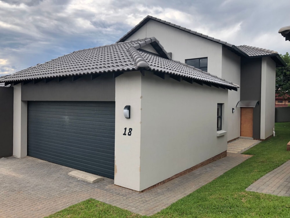 Townhouse for sale in Bikki Wes - 1NS1723040 Townhouse for sale in Bikki Wes - 1NS1723040