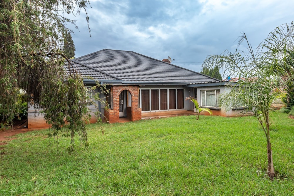 House for sale in Hillside, Harare South, Zimbabwe - 3ZB1723050