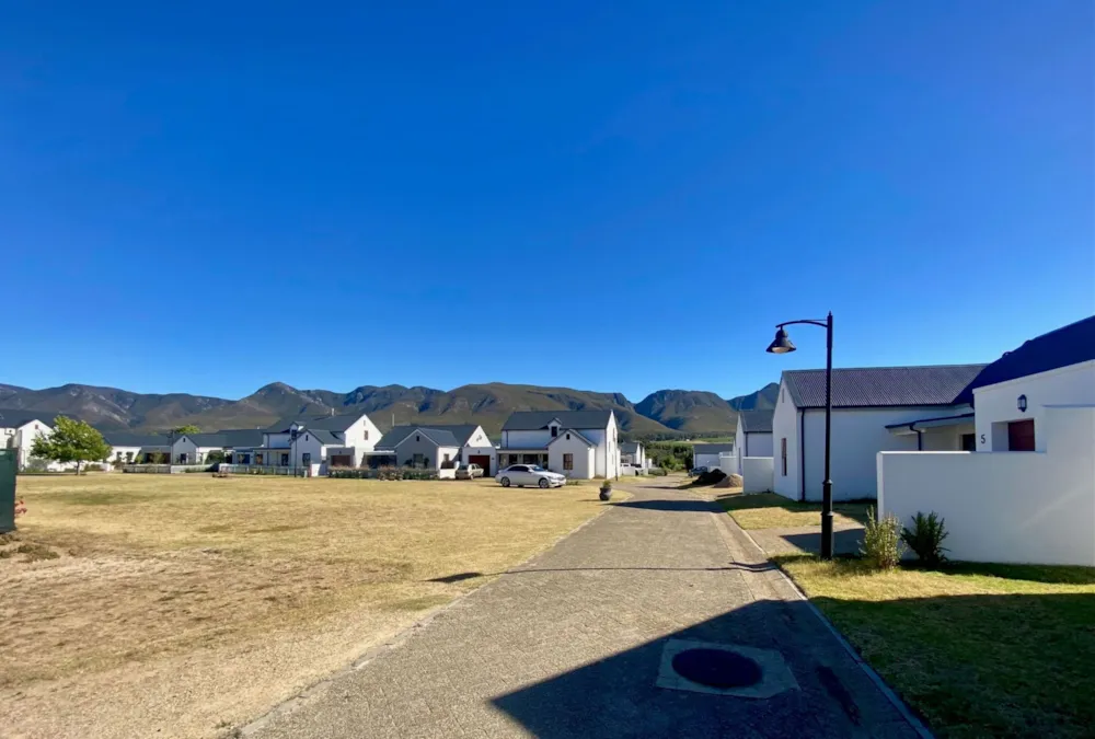 Residential vacant land sold in Stanford - STA1723059 Residential vacant land sold in Stanford - STA1723059