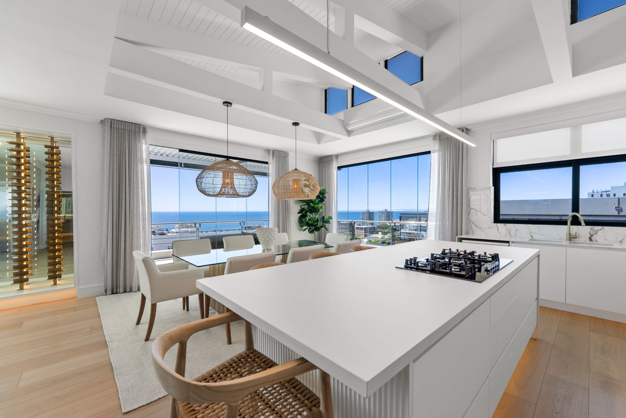 Apartment to rent in Sea Point - ASL1723143