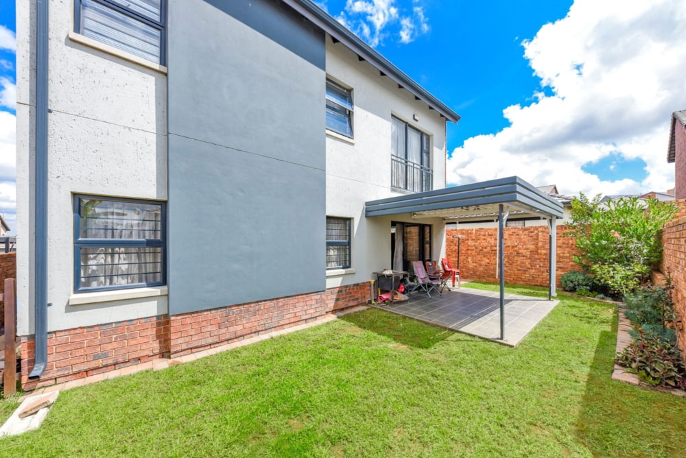 Double-storey house for sale in Lion Pride - FW1723353 Double-storey house for sale in Lion Pride - FW1723353