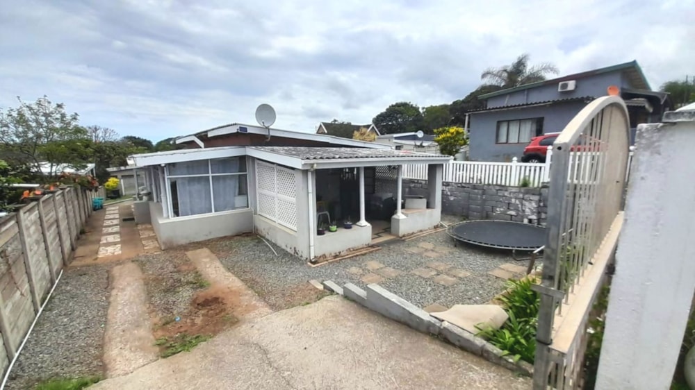 House for sale in Sunwich Port, Port Shepstone - 1PSH1723206 House for sale in Sunwich Port, Port Shepstone - 1PSH1723206