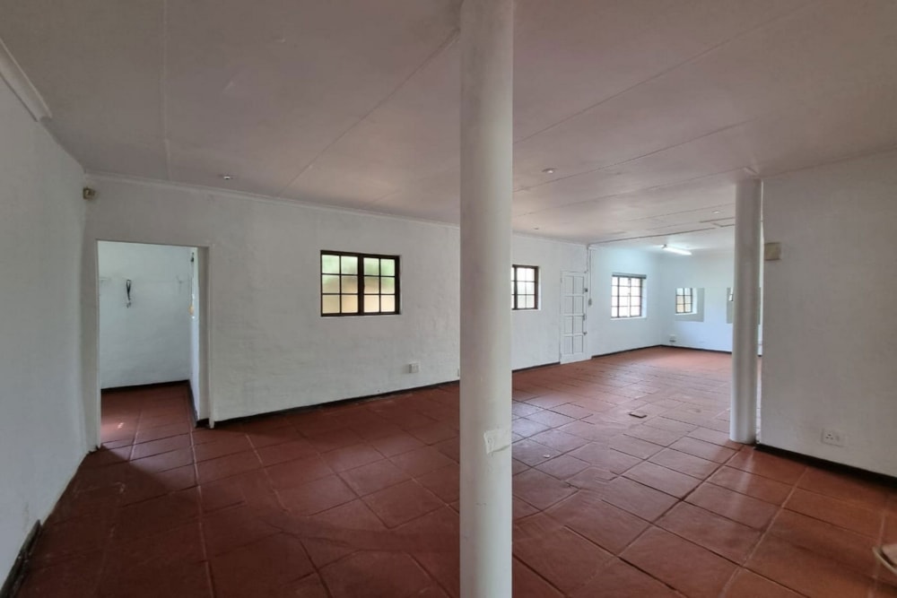 Commercial Building for sale in White River - 1WR1723317 Commercial Building for sale in White River - 1WR1723317