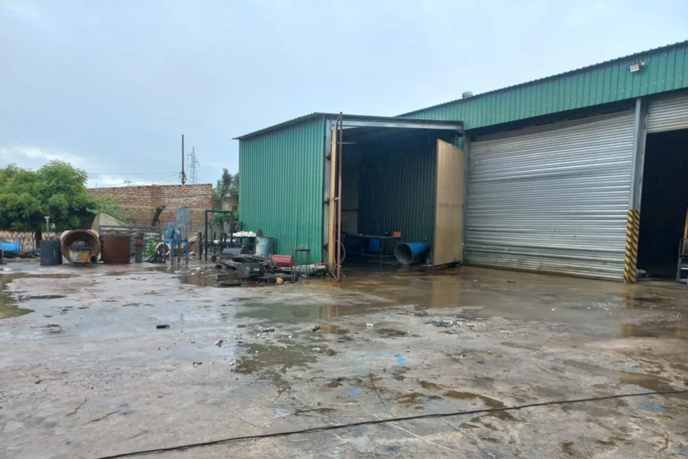Commercial industrial property for sale in Tete, Tete, Mozambique - 3MQ1723255 Commercial industrial property for sale in Tete, Tete, Mozambique - 3MQ1723255